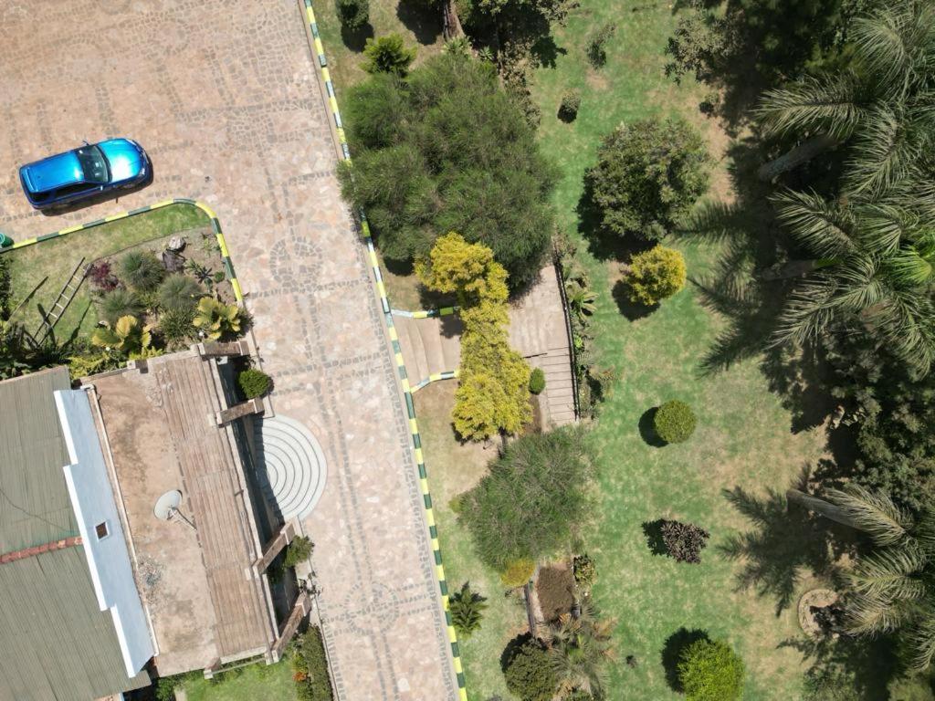 Riverside Resort Hotel Kabale Eksteriør bilde