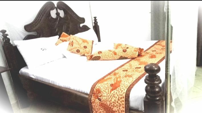 Riverside Resort Hotel Kabale Eksteriør bilde