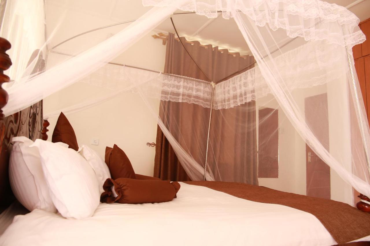 Riverside Resort Hotel Kabale Eksteriør bilde