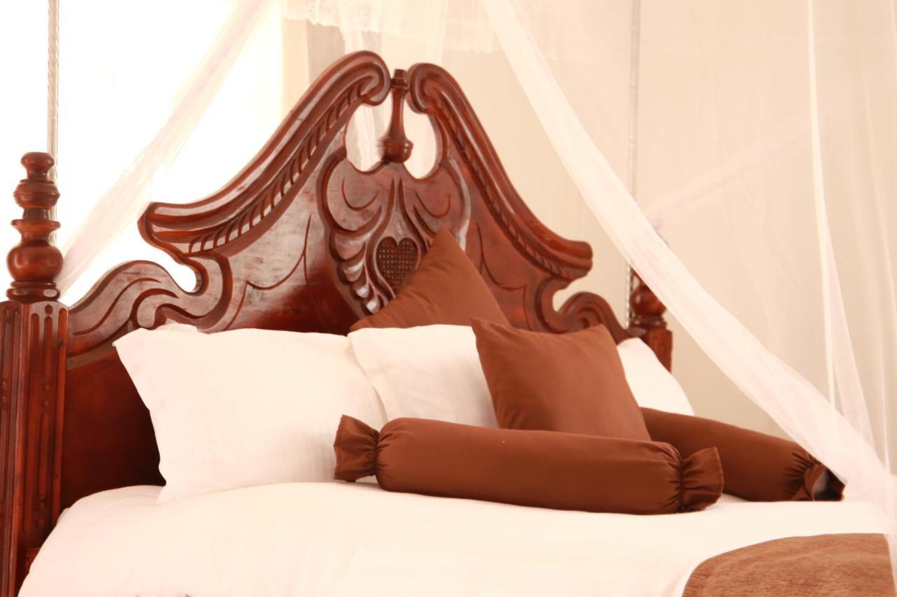 Riverside Resort Hotel Kabale Eksteriør bilde